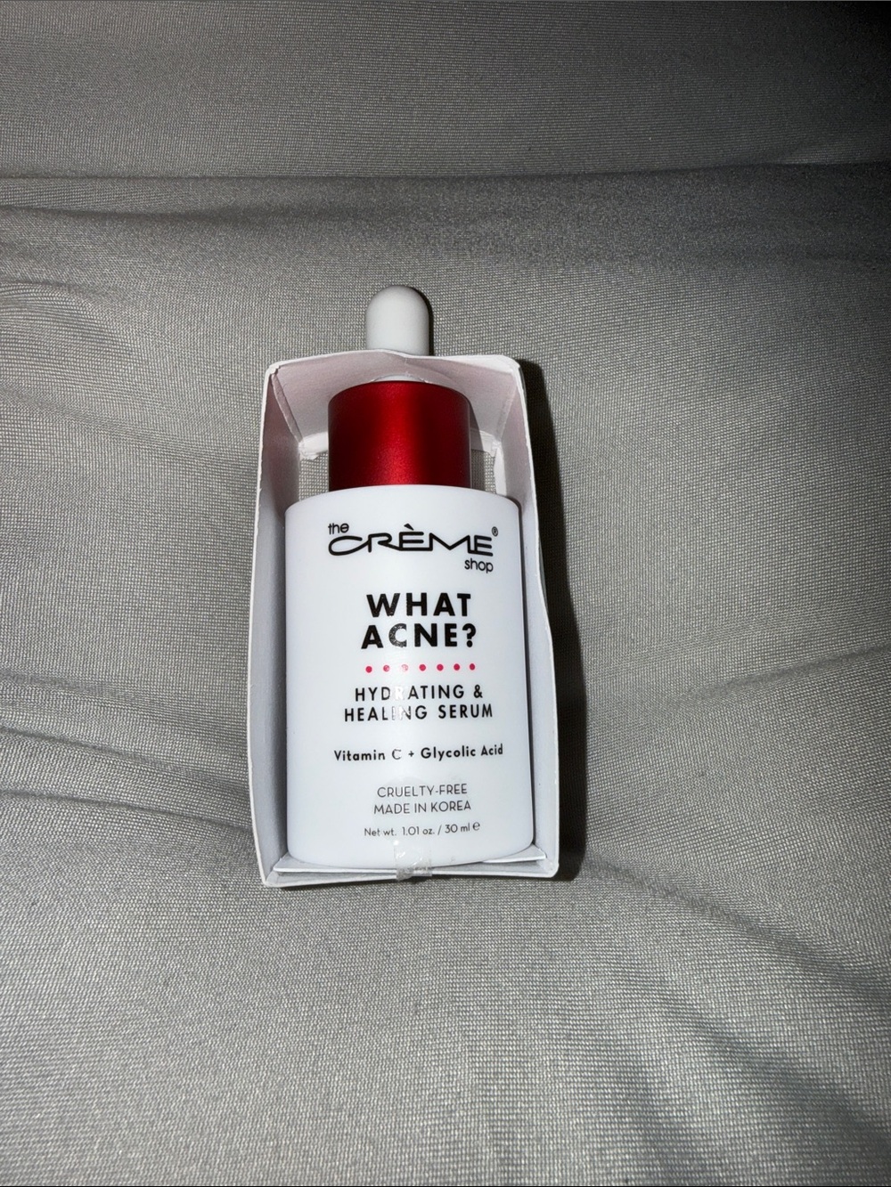 The Crème Shop What Acne? Hydrating & Healing Serum - White/Red